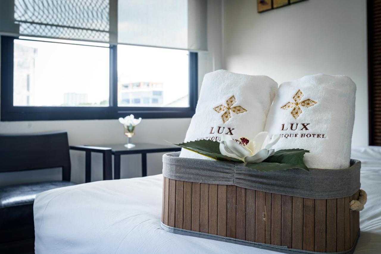 Lux Boutique Hotel Nonthaburi Exterior foto